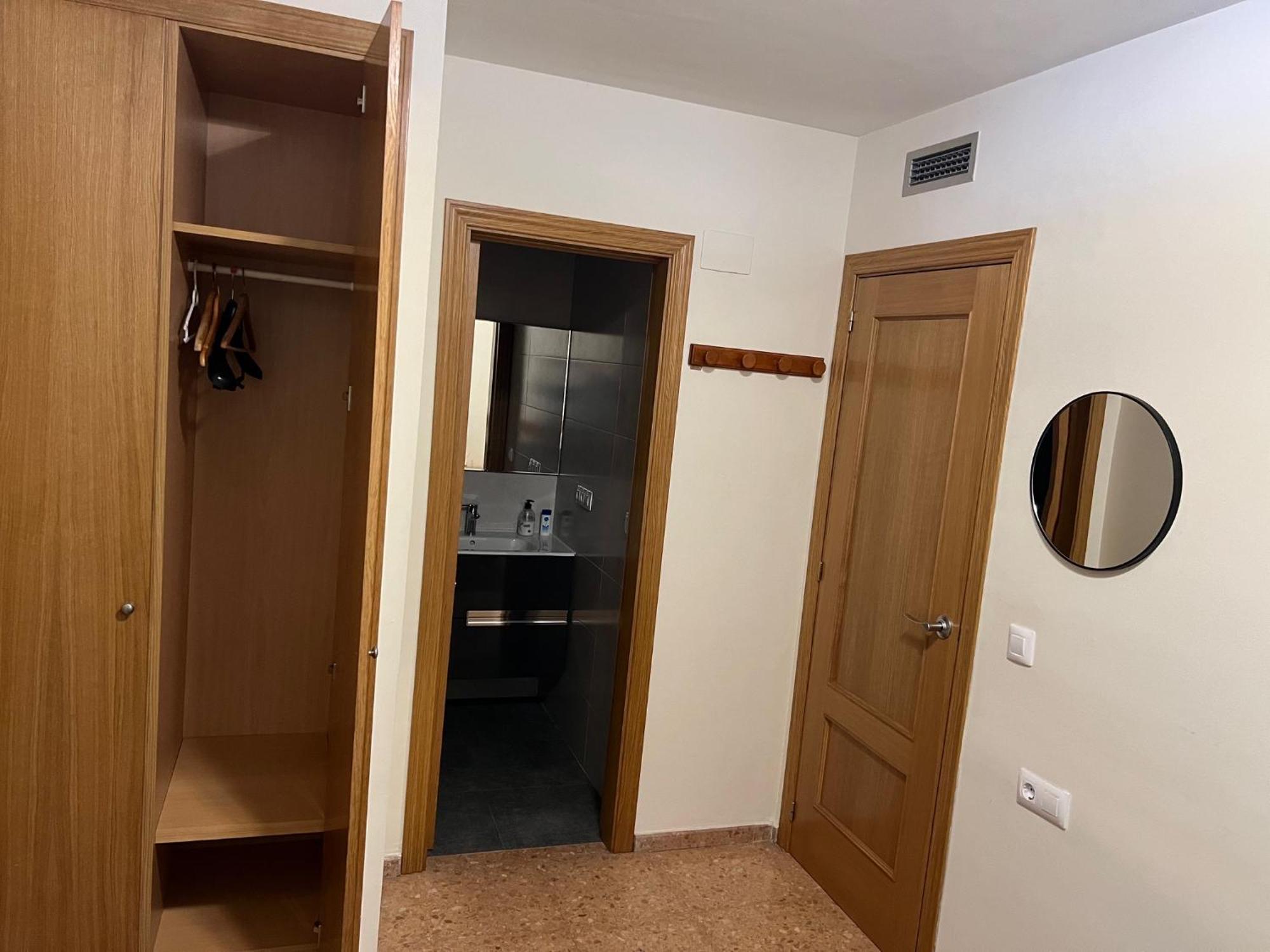 شقة Habitacion Doble Con Bano Privado فالنسيا المظهر الخارجي الصورة